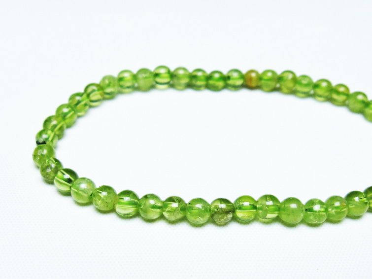 ペリドットブレスレット