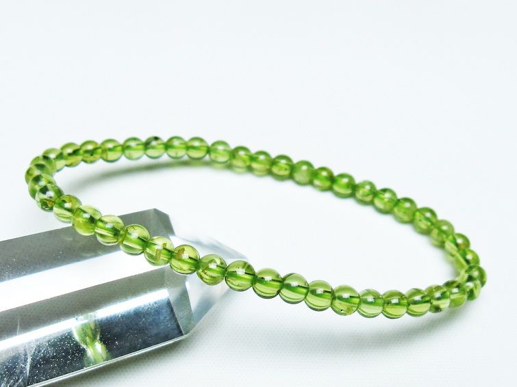 ペリドットブレスレット