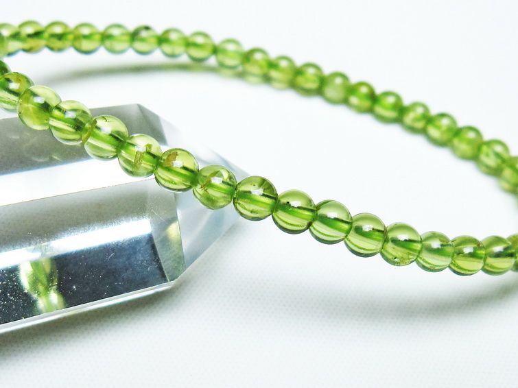 ペリドットブレスレット