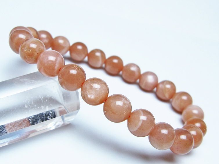オレンジムーンストーンブレスレット