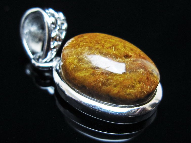 リョ～さま専用♡高品質 タイチンフラワールチルのネックレス タイチンルチルクォーツ ペンダント フラワータイチンルチル 一点物