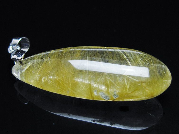 ルチルクォーツペンダント