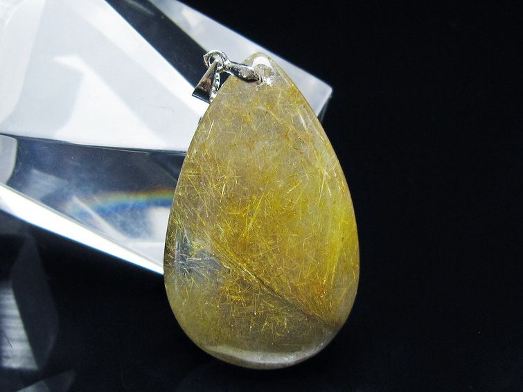 ルチルクォーツペンダント