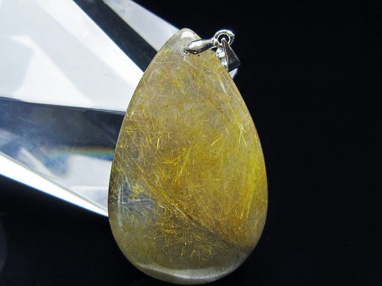 ルチルクォーツペンダント