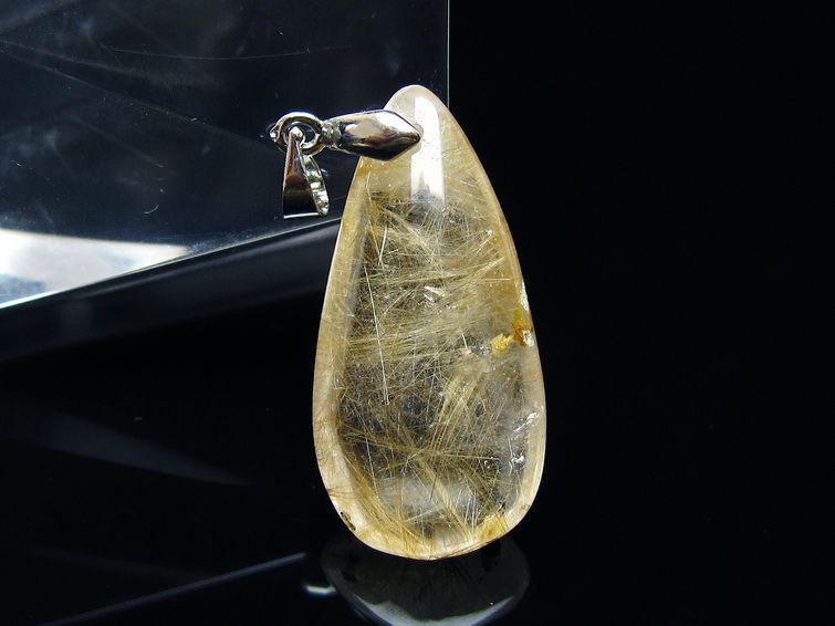 プラチナルチルクォーツペンダント