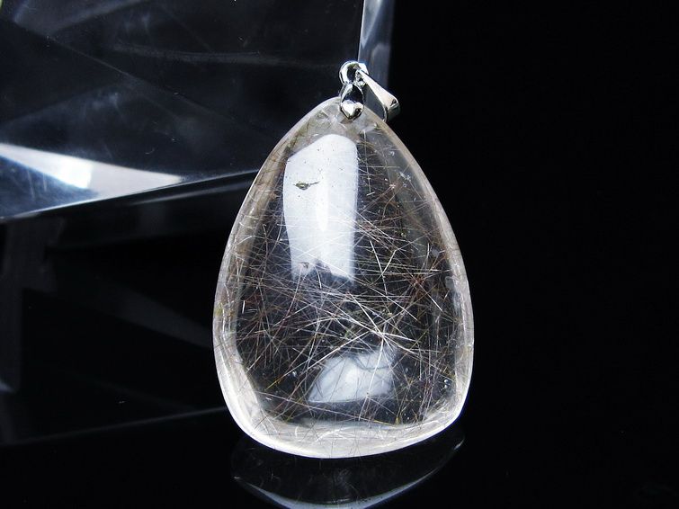 プラチナルチルクォーツペンダント