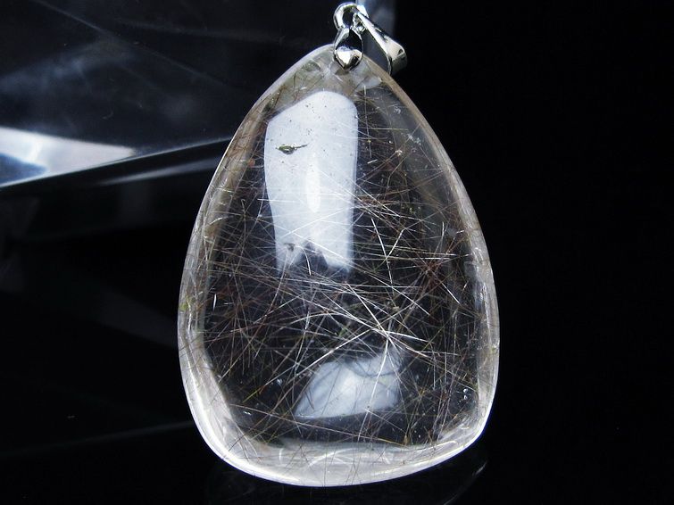 プラチナルチルクォーツペンダント