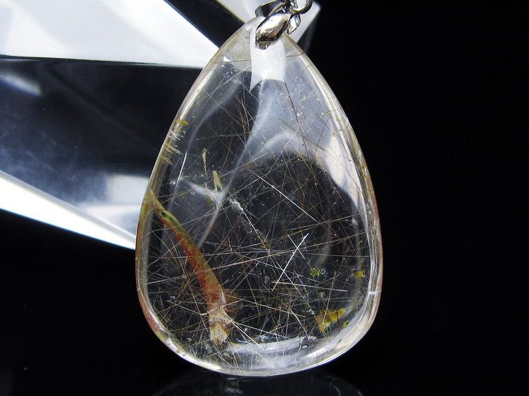 プラチナルチルクォーツペンダント