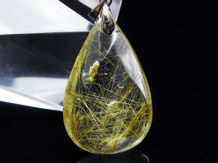 プラチナルチルクォーツペンダント