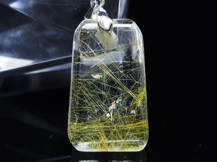 プラチナルチルクォーツペンダント