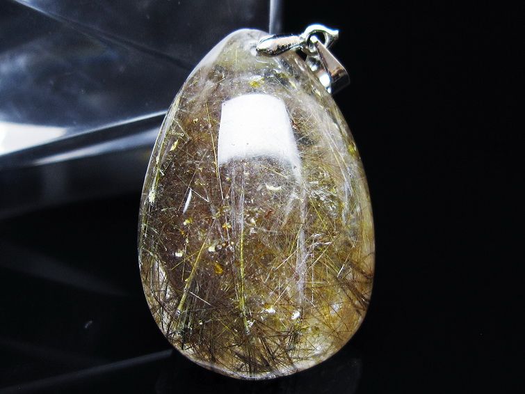 プラチナルチルクォーツペンダント