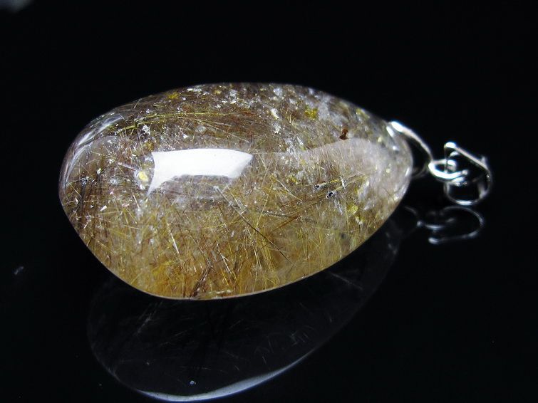 プラチナルチルクォーツペンダント