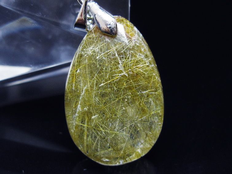 プラチナルチルクォーツペンダント