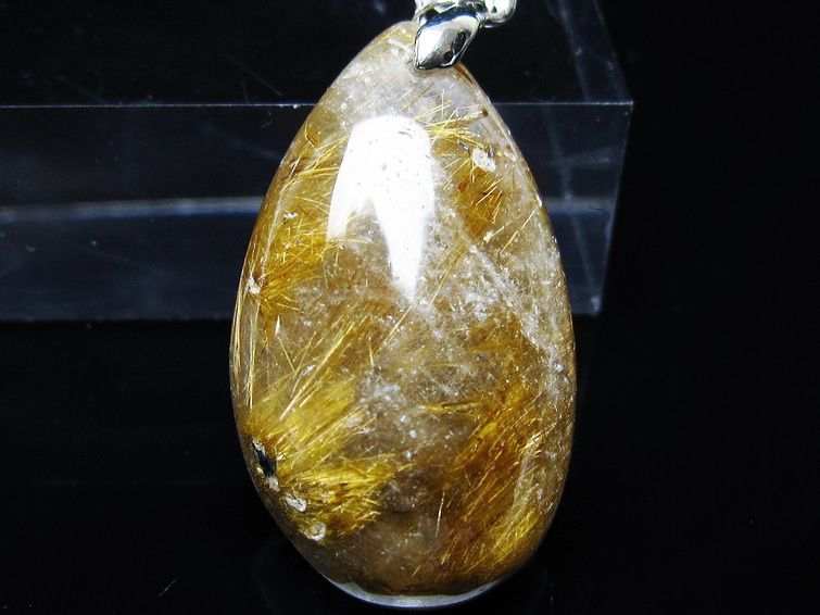 ゴールド タイチンルチルクォーツペンダント