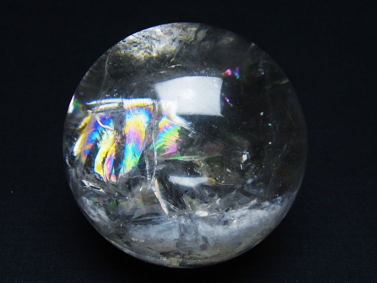 水晶 丸玉 虹入り 67mm スフィア 置物 水晶玉 一点物 送料無料 151