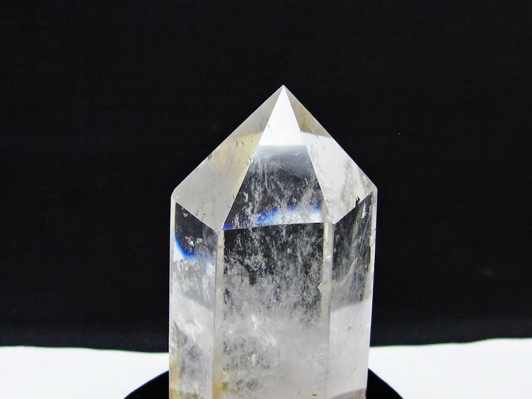 水晶 六角柱 水晶 ポイント 原石 置物 台座付属 送料無料 一点物 152