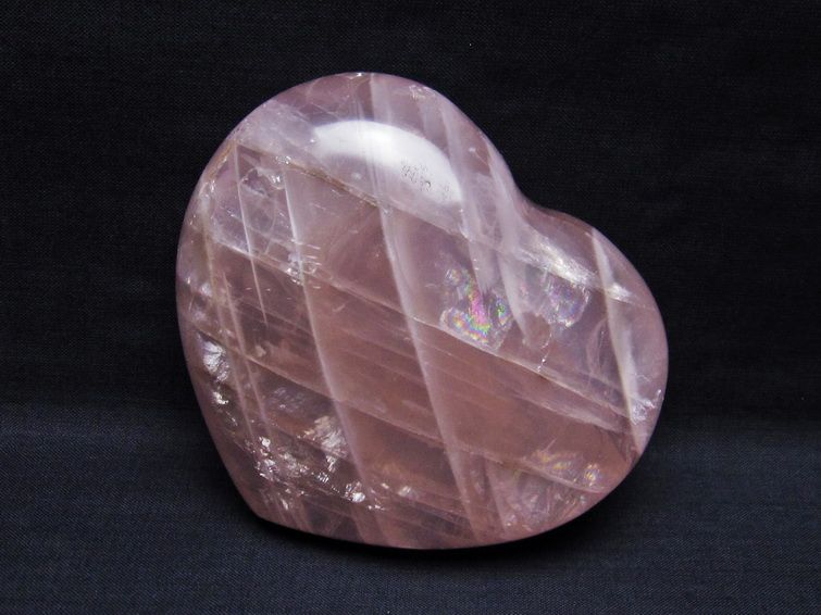 ローズクォーツ 置物 ハート 一点物 155-714 : 天然石・パワーストーン