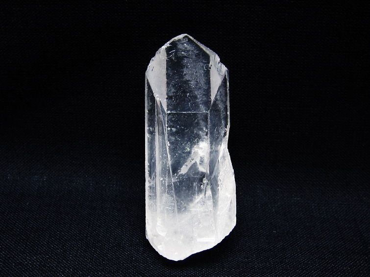 水晶 原石 アーカンソー産 一点物 171-7031 : 天然石・パワーストーン