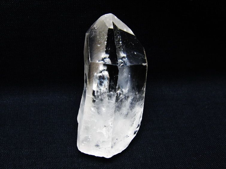 水晶 原石 アーカンソー産 一点物 171-7141 : 天然石・パワーストーン