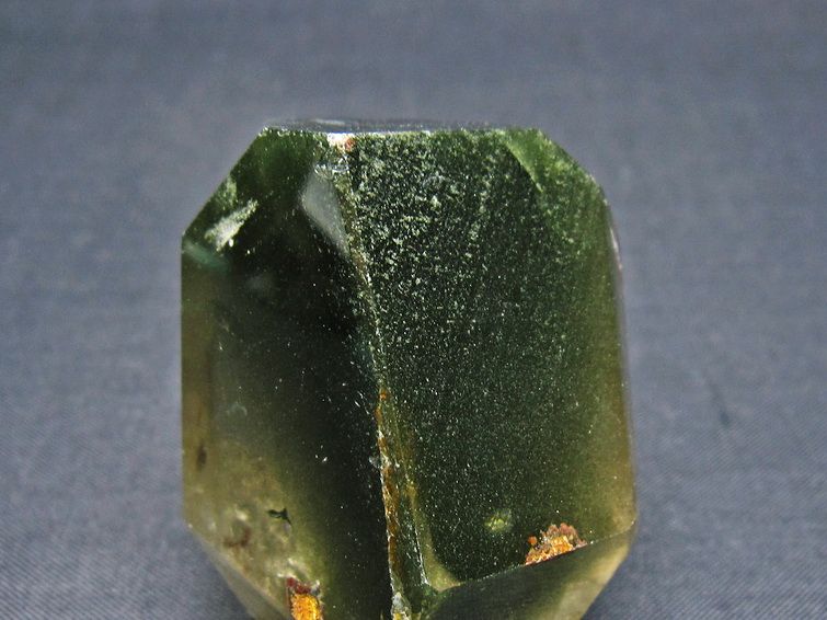 グリーンファントム 原石 ファントムクォーツ 一点物 171-7731の説明