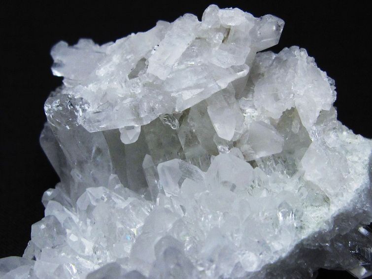 水晶 クラスター 原石 アーカンソー産 一点物 172-3779の説明 - 通販