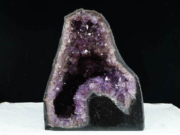 ᥸  ɡ 26Kg ֥饸뻺 ᥸  Amethyst  ڡ ʪ  174-1192