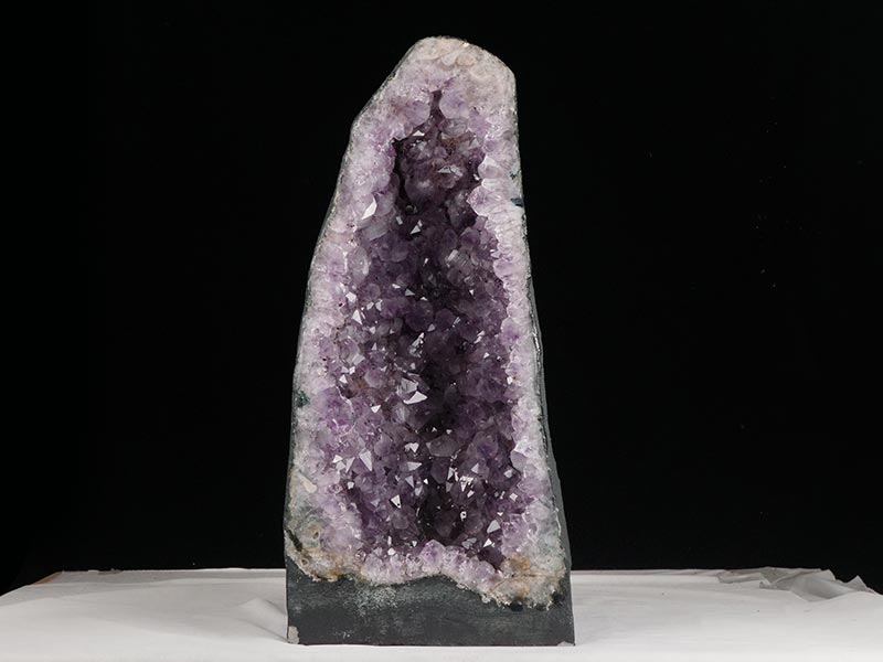 16.1Kg ᥸ ɡ ֥饸뻺 ᥸  Amethyst  ڡ 徽 ʪ 174-1495