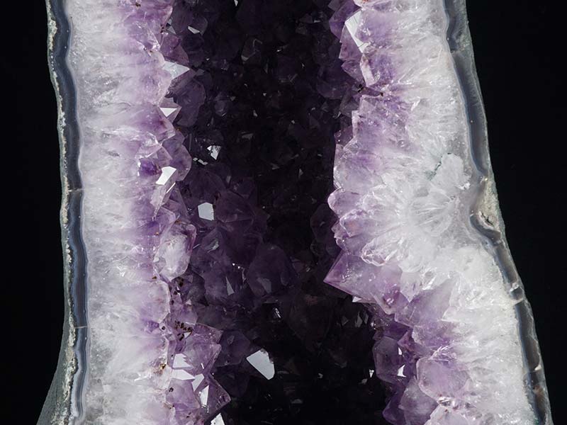 38Kg ᥸ȥɡ ֥饸뻺  ɡ  Amethyst ᥷ 徽 ʪ  174-1525