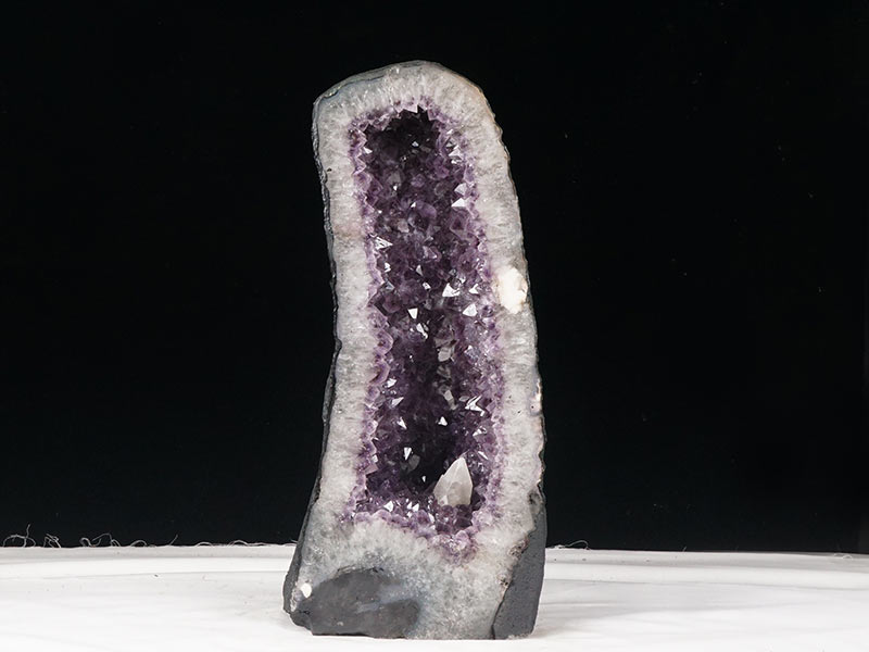 アメジスト原石　ドーム16Kg アメジスト原石ドーム16Kg