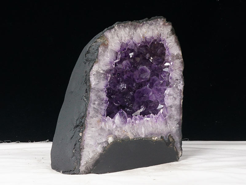 13.7Kg アメジストドーム ブラジル産 アメジスト 原石 ドーム amethyst