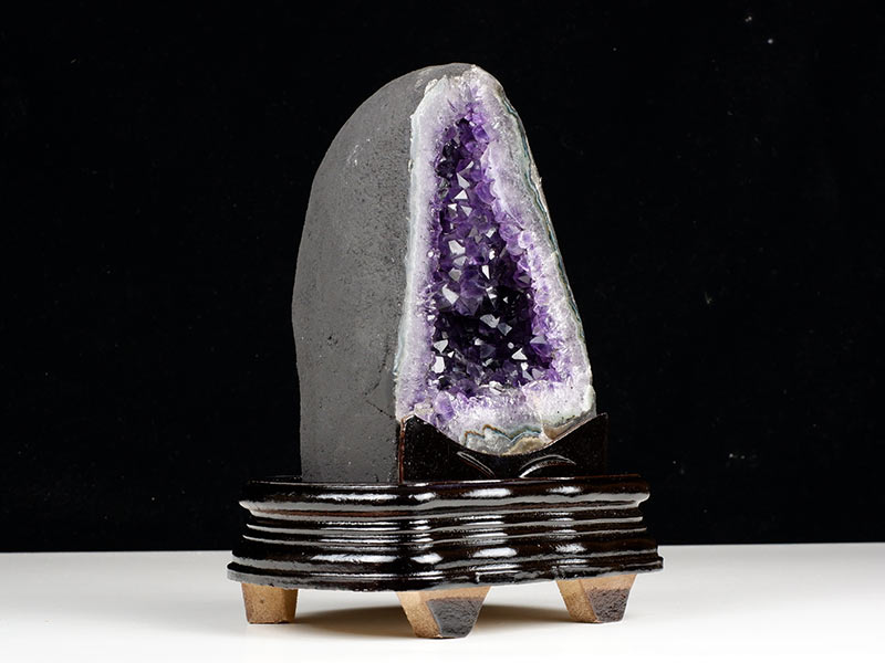 2Kg アメジスト ドーム ウルグアイ産 アメジストドーム 原石 ジオード