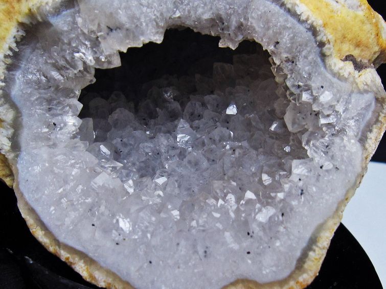 アゲート ジオード 原石 置物 台座付属 瑪瑙 メノウ 晶洞 一点物 送料