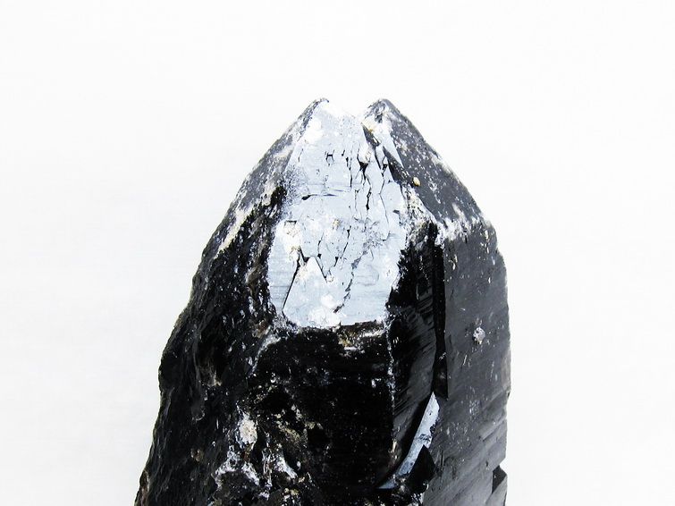 1.7Kg 黒水晶 原石 モリオン 山東省産 台座付属 一点物 送料無料 181