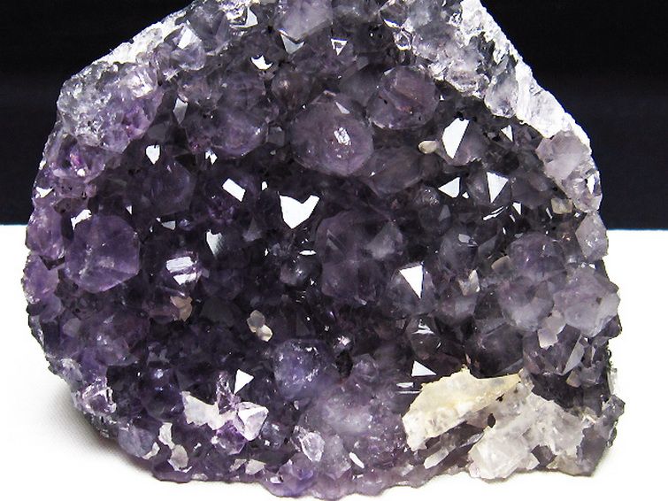 ᥸ 饹 륰 ᥷  Amethyst եȥ ʪ  182-5539