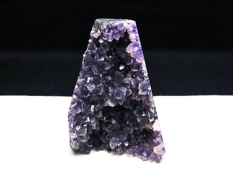 ᥸ 饹 륰 ᥷  Amethyst ʪ  182-5566