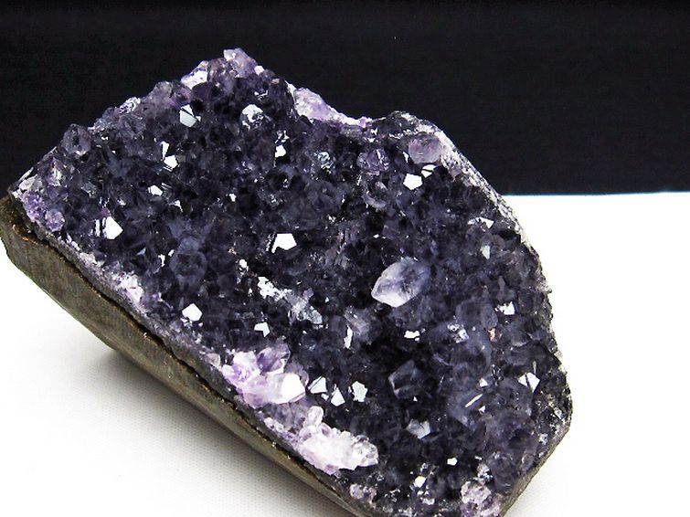 ᥸ 饹 륰 ᥷  Amethyst ʪ  182-5567