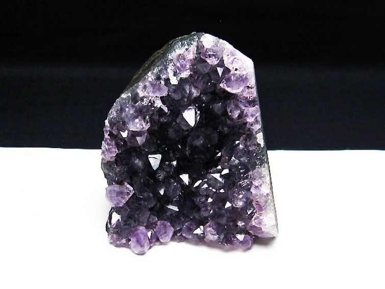 ᥸ 饹 륰 ᥷  Amethyst եȥ ʪ  182-5574