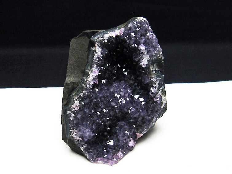 ᥸  饹 륰 ᥷ Amethyst ַ ʪ  182-5614