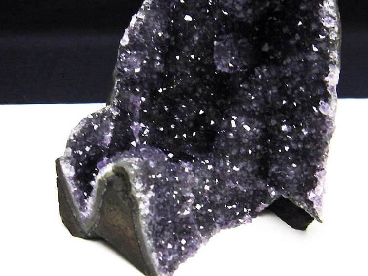 ᥸  饹 륰 ᥷ Amethyst ַ ʪ  182-5617