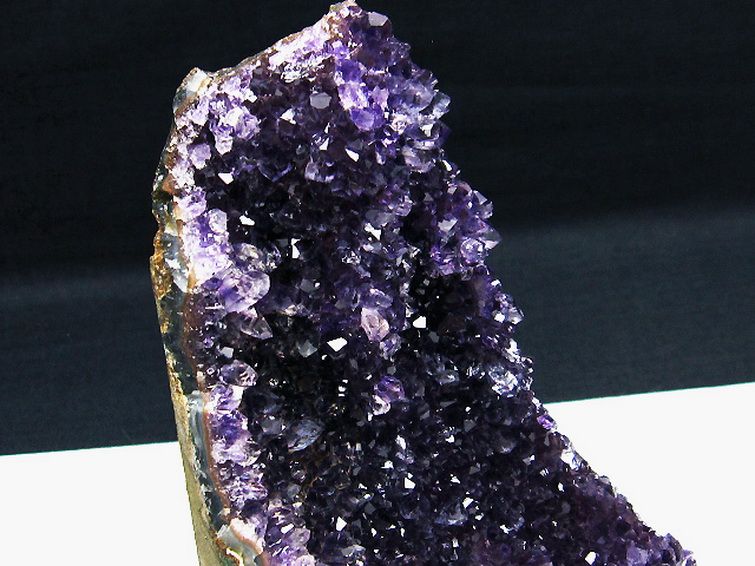 ᥸  饹 륰 ᥷ Amethyst ʪ  182-5646