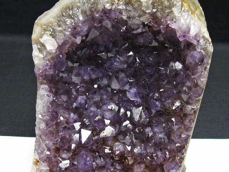 ᥸ 饹 륰 ᥸  amethyst ʪ 182-6588