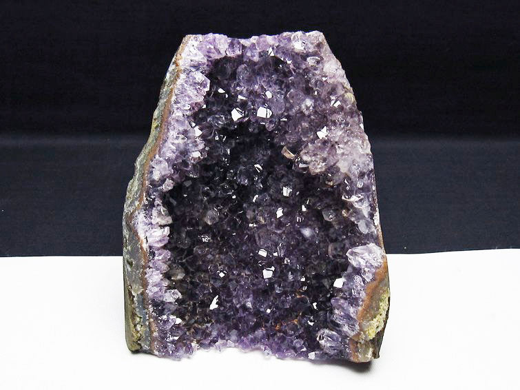 ᥸ 饹 륰 ᥸  amethyst ʪ 182-6602