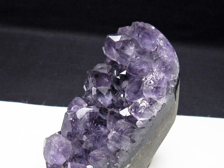 アメジスト クラスター ウルグアイ産 原石 amethyst 一点物 182-7738の