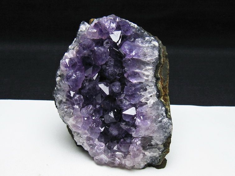 アメジスト クラスター ウルグアイ産 原石 一点物 182-8219 : 天然石
