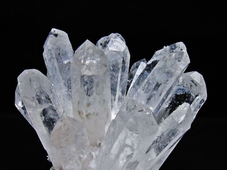 水晶クラスター原石　台座付　パワーストーン　浄化8800g 水晶クラスター原石 台座付 パワーストーン 浄化8800g 【公式通販】