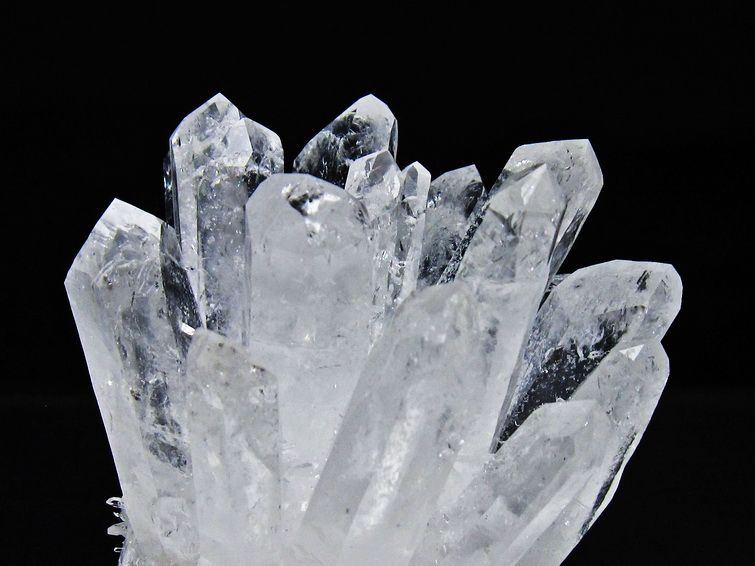 1.1Kg 水晶 クラスター 原石 台座付属 一点物 送料無料 182-8362