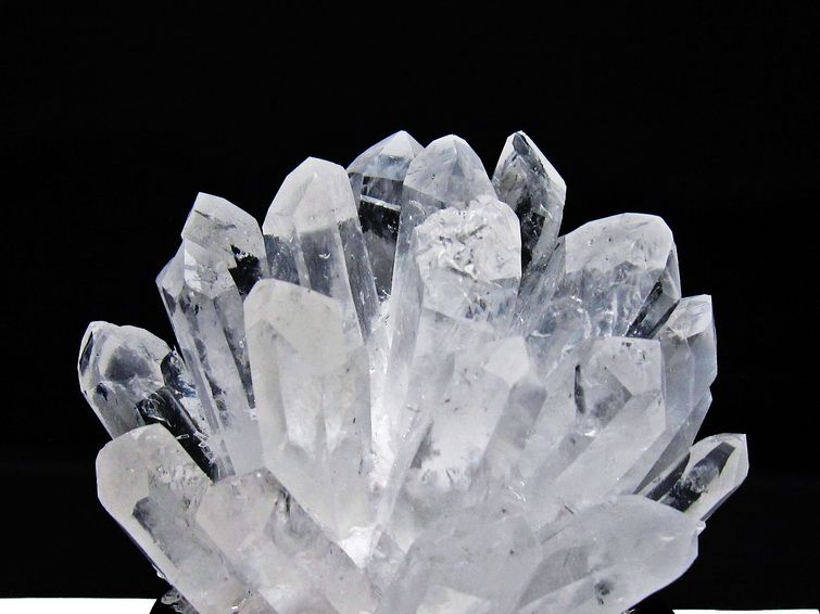 1.3Kg 水晶 クラスター 原石 台座付属 一点物 送料無料 182-8371