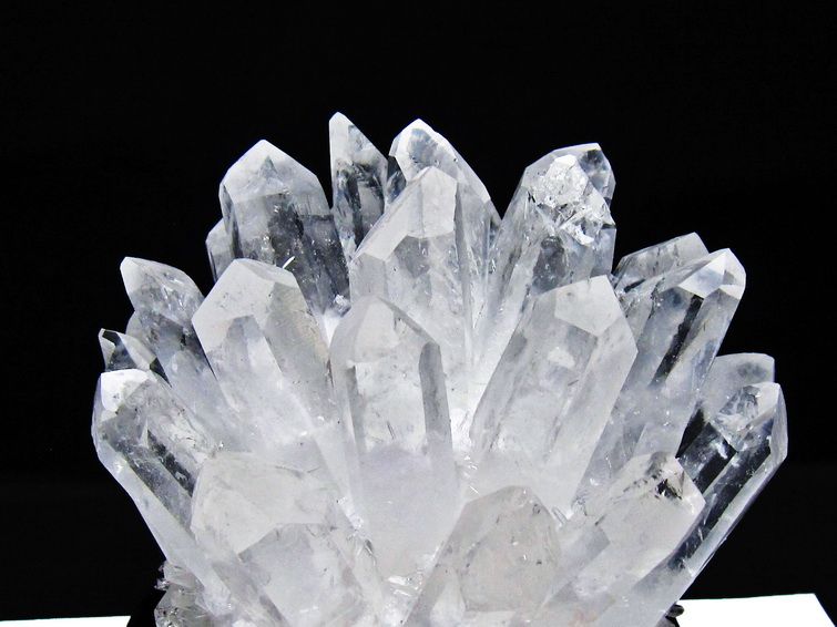 1.3Kg 水晶 クラスター 原石 台座付属 一点物 送料無料 182-8371