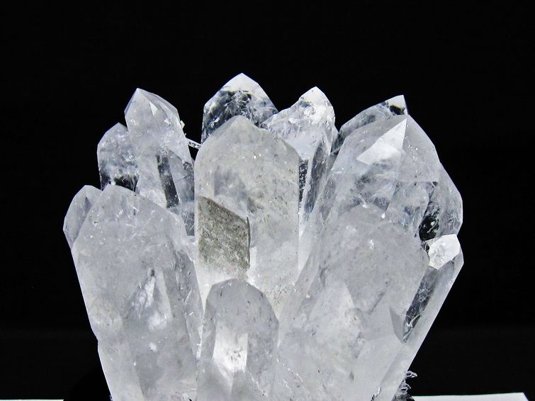 1.2Kg 水晶 クラスター 原石 台座付属 一点物 送料無料 182-8388