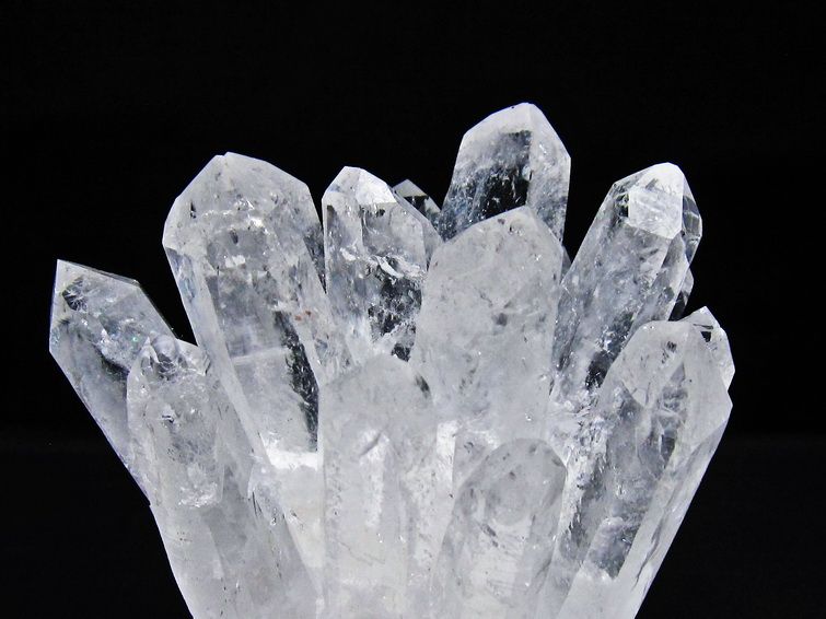 1.1Kg 水晶 クラスター 水晶 原石 台座付属 一点物 送料無料 182-8390